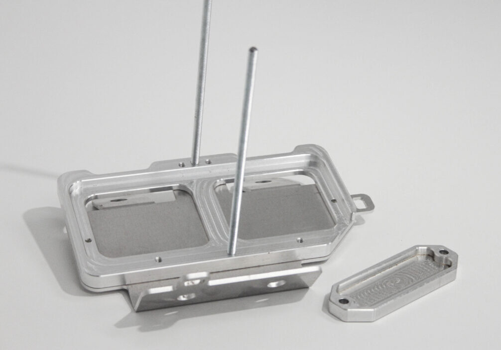 CT9A Evo BATTERY TRAY 2